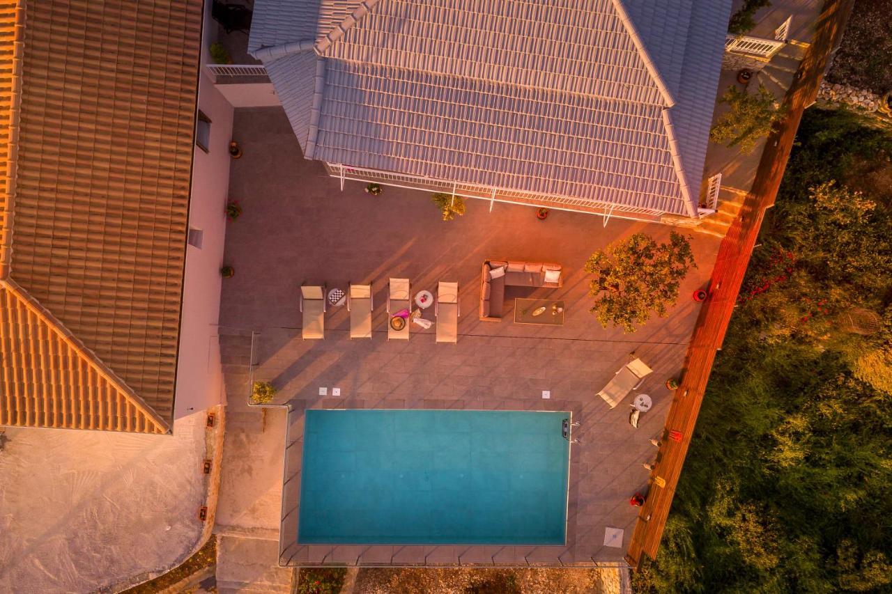 The View Villa Maries  Exterior photo